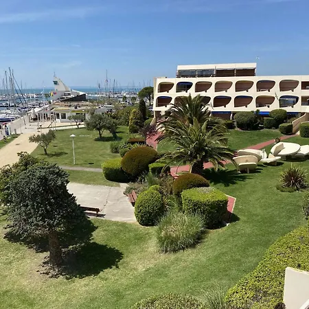 2 Pieces Avec Piscine Et Parking A Port Camargue - Fr-1-250-113 Apartment