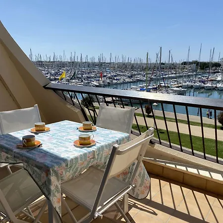 2 Pieces Avec Piscine Et Parking A Port Camargue - Fr-1-250-113 Apartment Le Grau-du-Roi